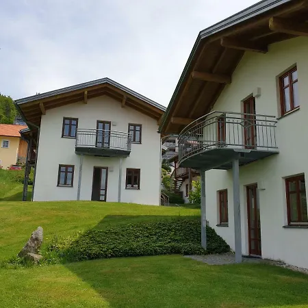 Mein Huttenhof - Exklusive Landhausappartements Apartman Grainet