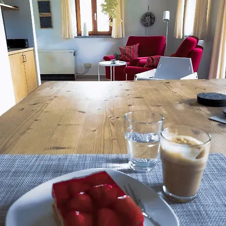 Mein Huttenhof - Exklusive Landhausappartements Apartman *